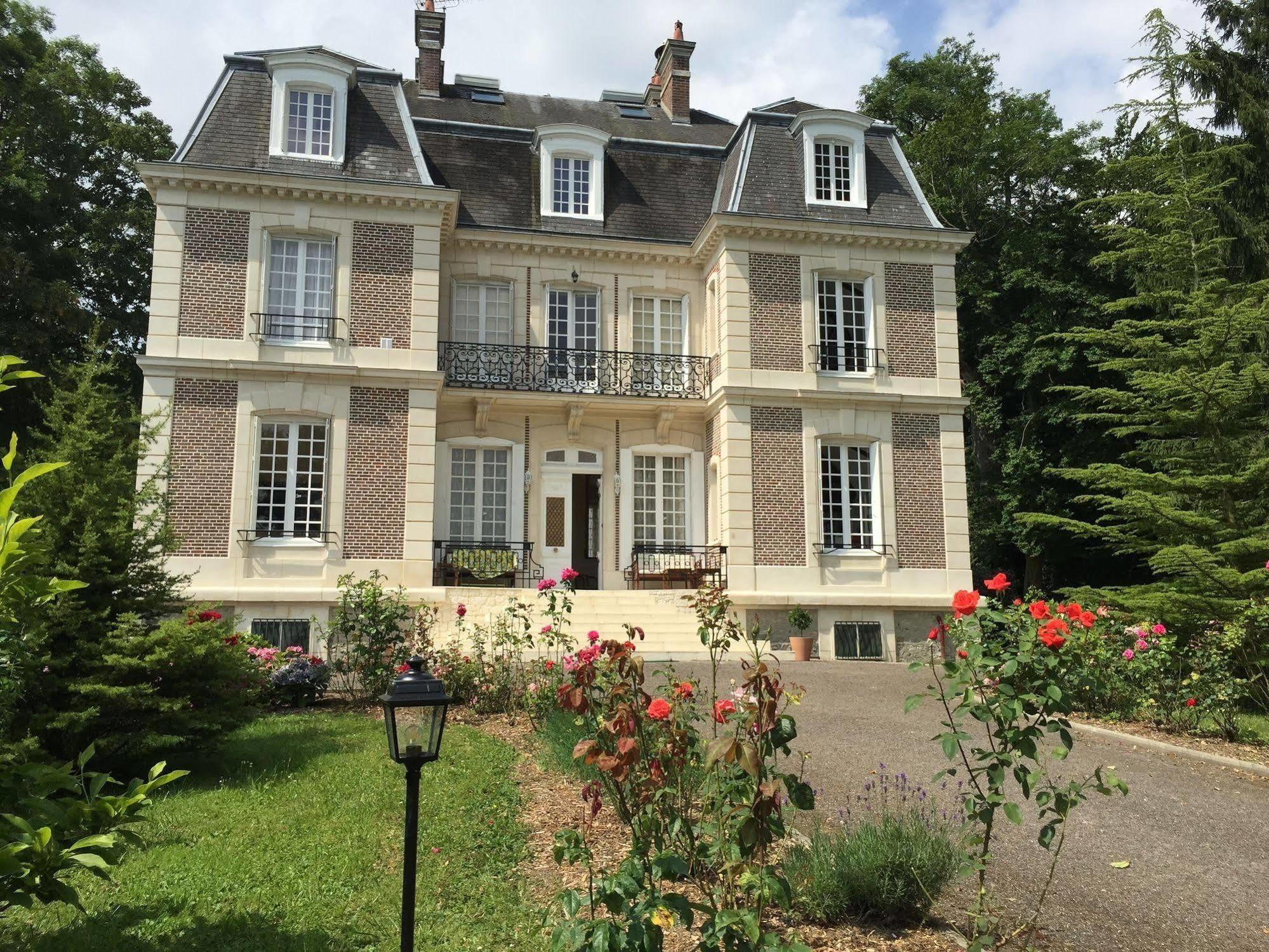 Chateau D'Avesnes - Le Castelet Экстерьер фото
